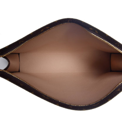Louis Vuitton Monogram Toiletry Pouch 26 4 of 9