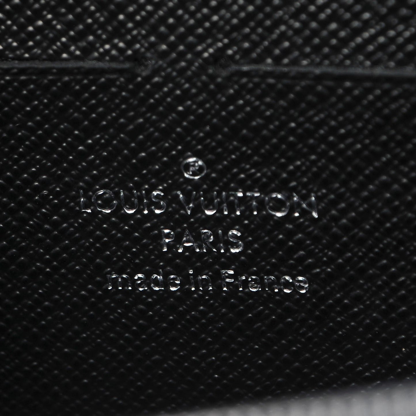Epi Twist Chain Wallet Metal
