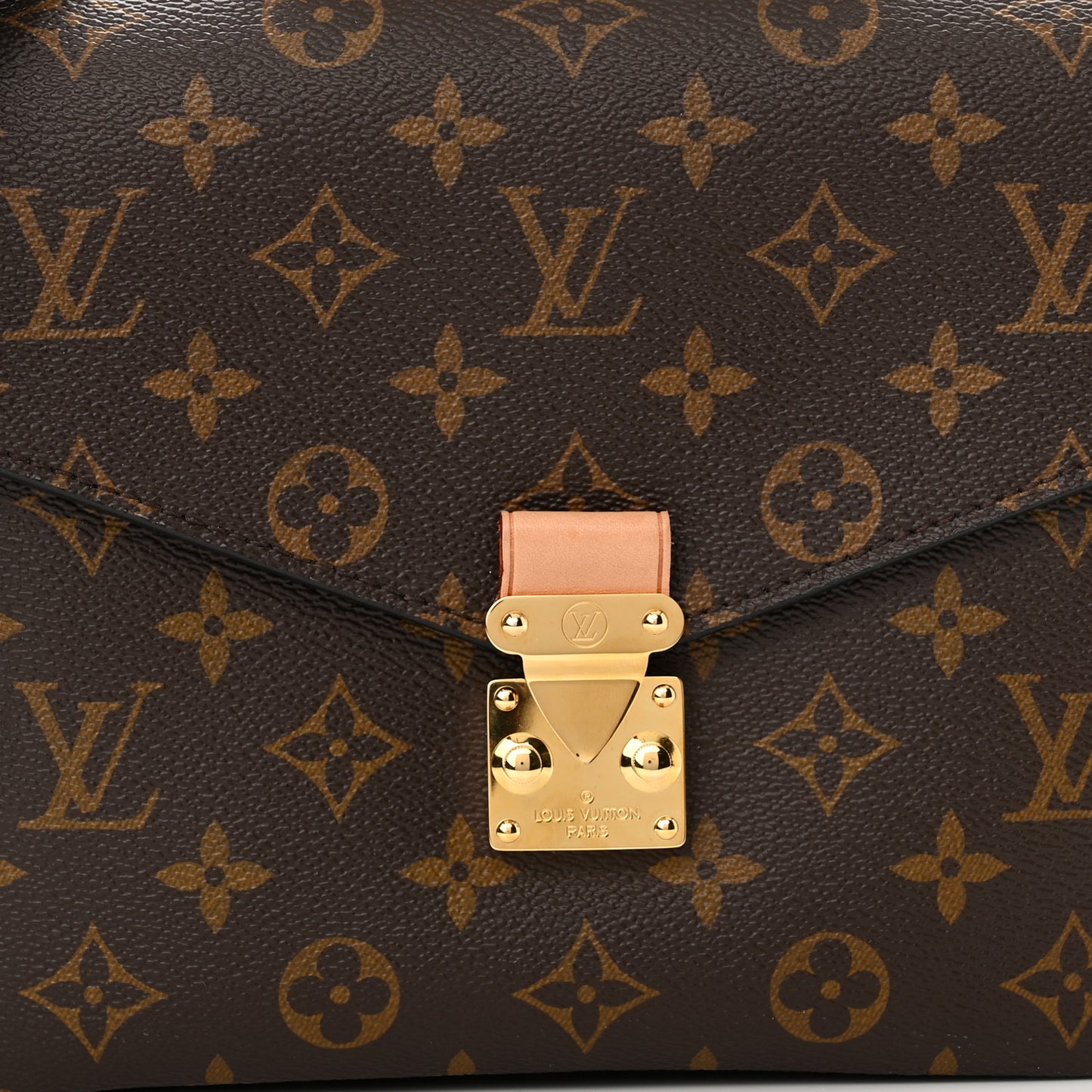 Monogram Pochette Metis