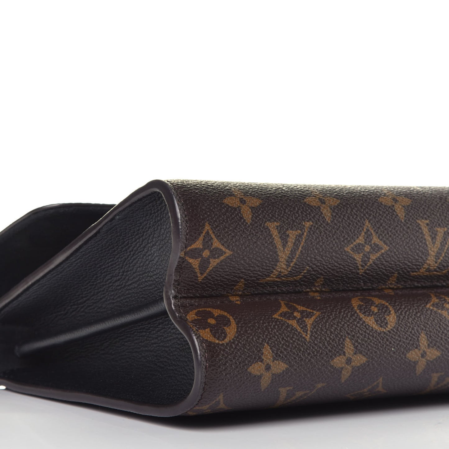 Monogram Victoire Black