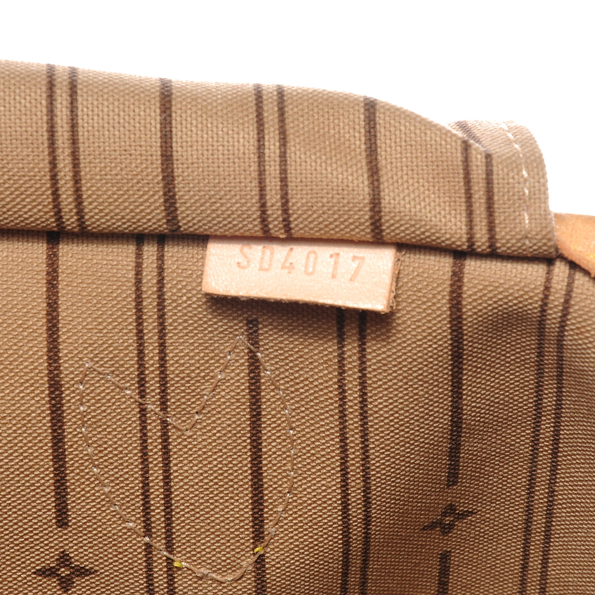 Louis Vuitton Monogram Neverfull MM 9 of 9