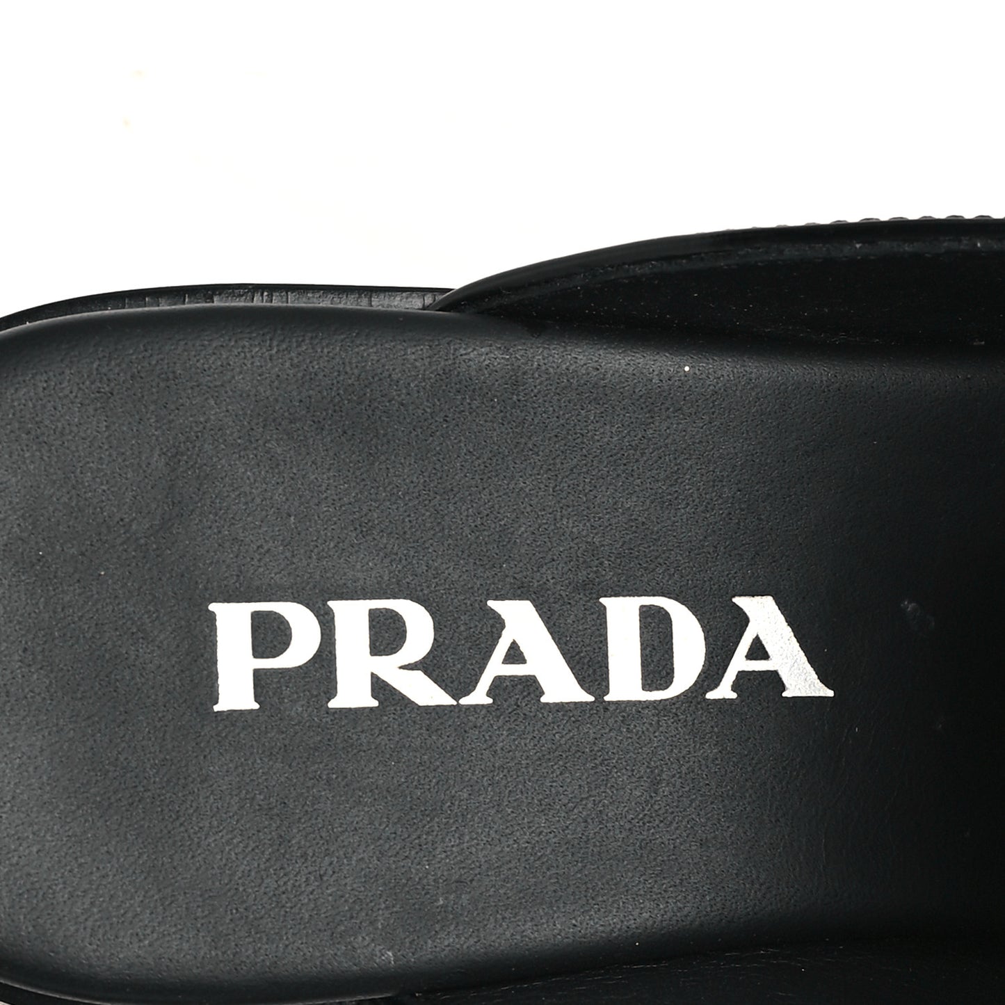 City Calfskin Metal Triangle Logo 20mm Flat Mules 37 Black