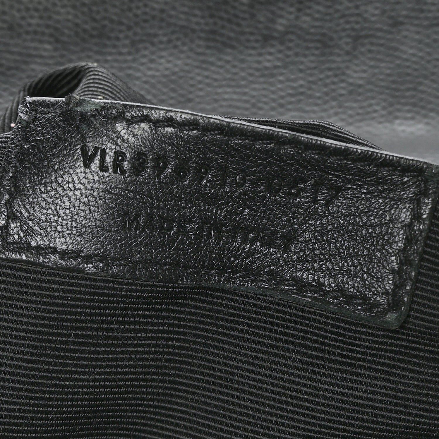 Saint Laurent Grain De Poudre Matelasse Chevron Large Monogram Satchel Black 7 of 8