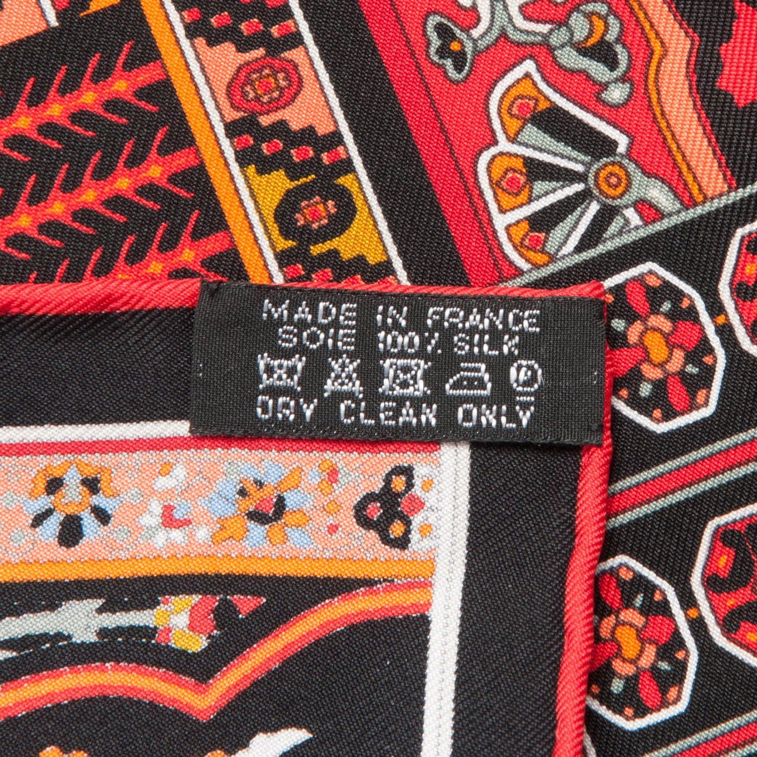 Hermes Silk Gavroche Tapis Persan Zoom Pocket Square Scarf Rouge Orange Black 3 of 7