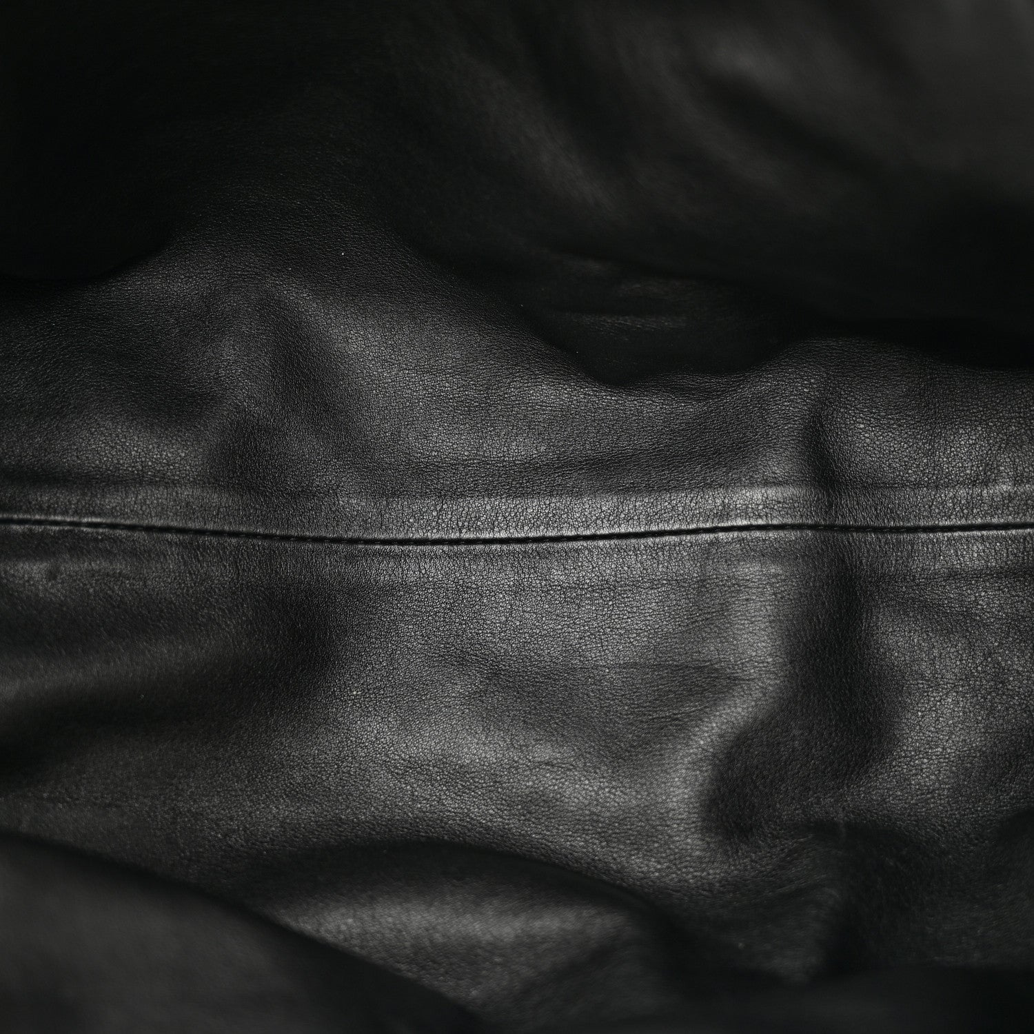 Bottega Veneta Smooth Butter Calf The Pouch Oversized Clutch Black 5 of 11