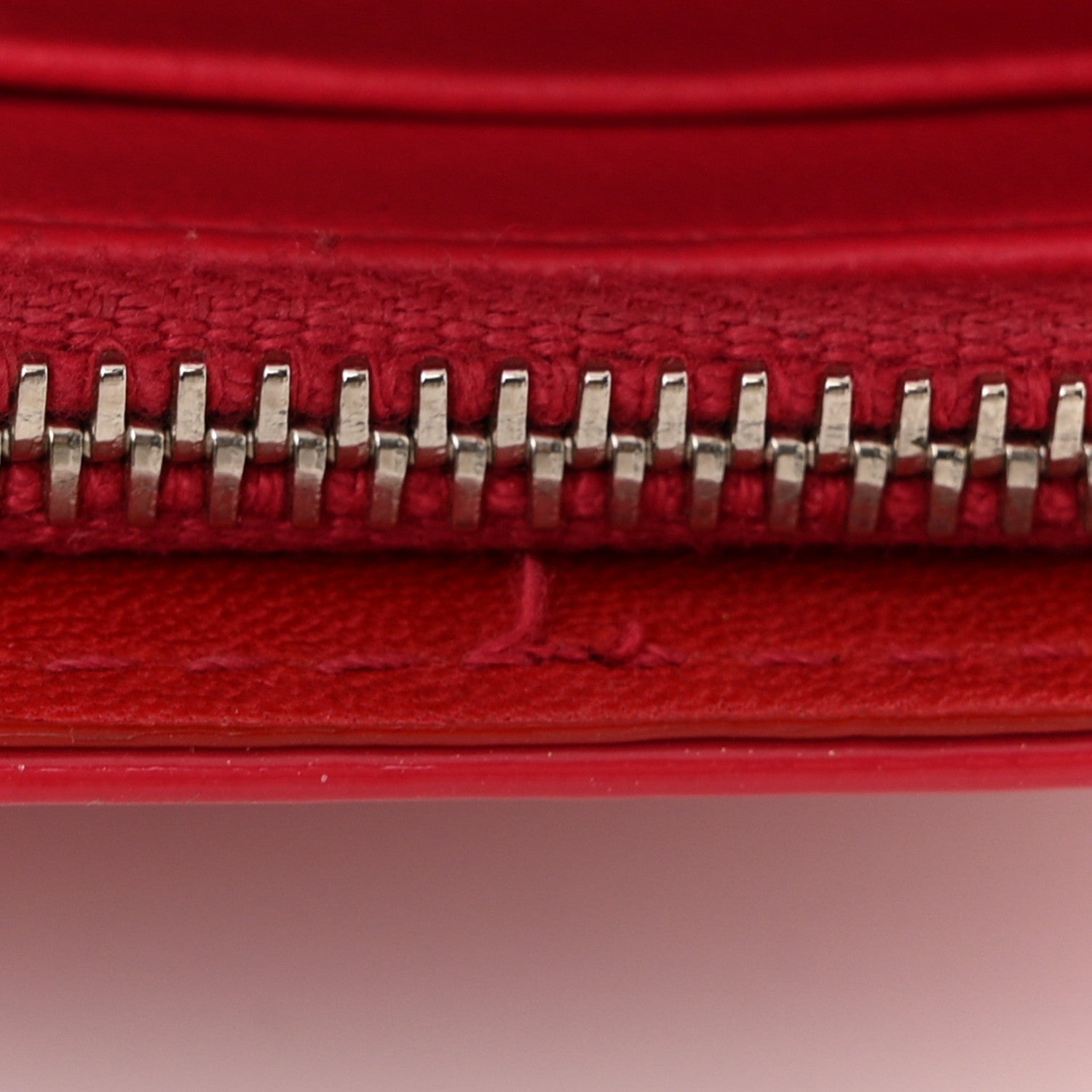 Christian Dior Patent Cannage Lady Dior Rendezvous Wallet On Chain Fuchsia 13 of 14