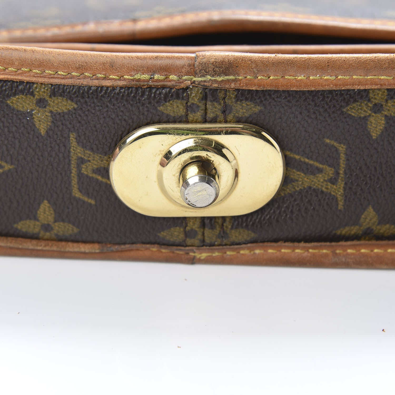 Louis Vuitton Monogram Garment Bag 12 of 15