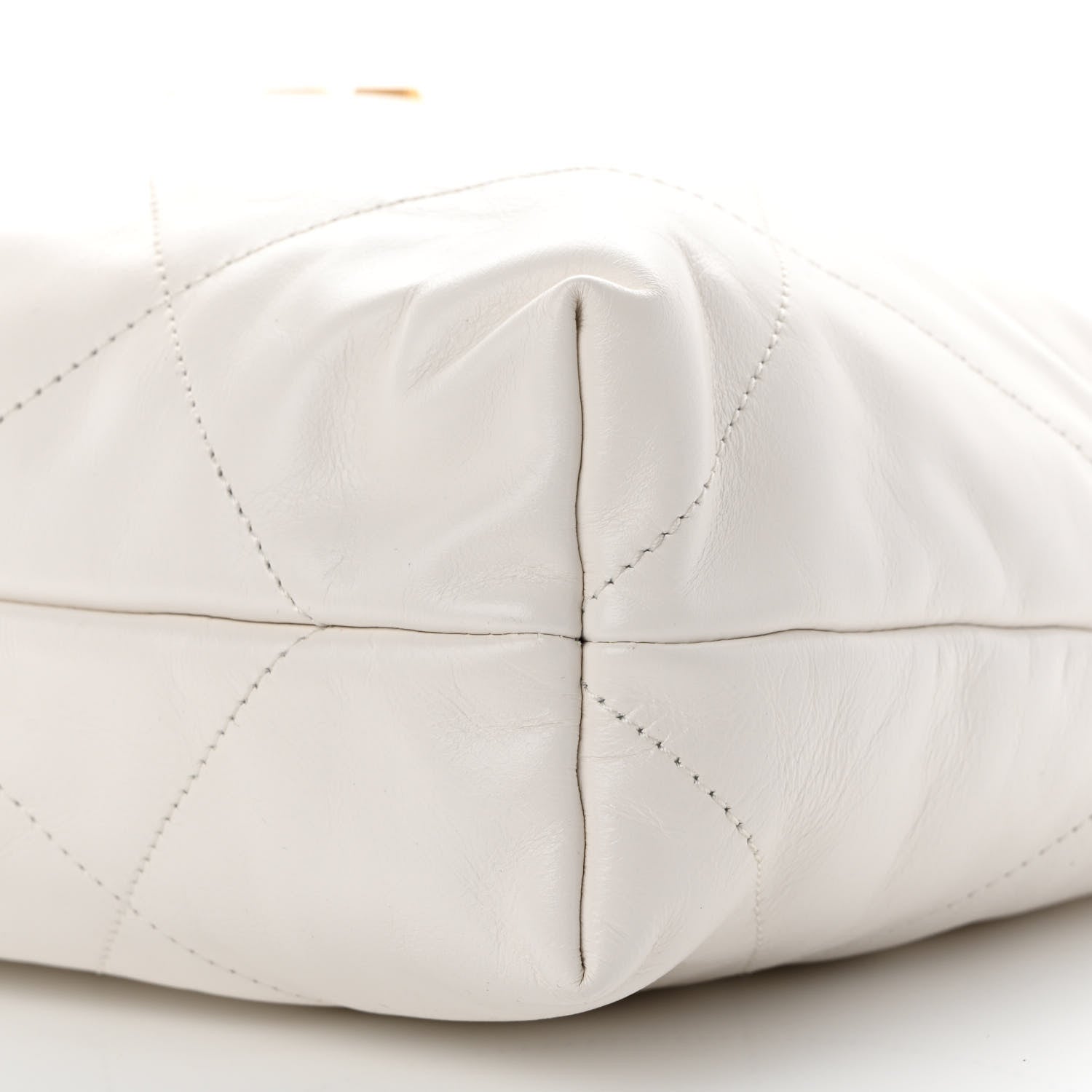 Chanel Shiny Calfskin Quilted Chanel 22 White 11 of 12