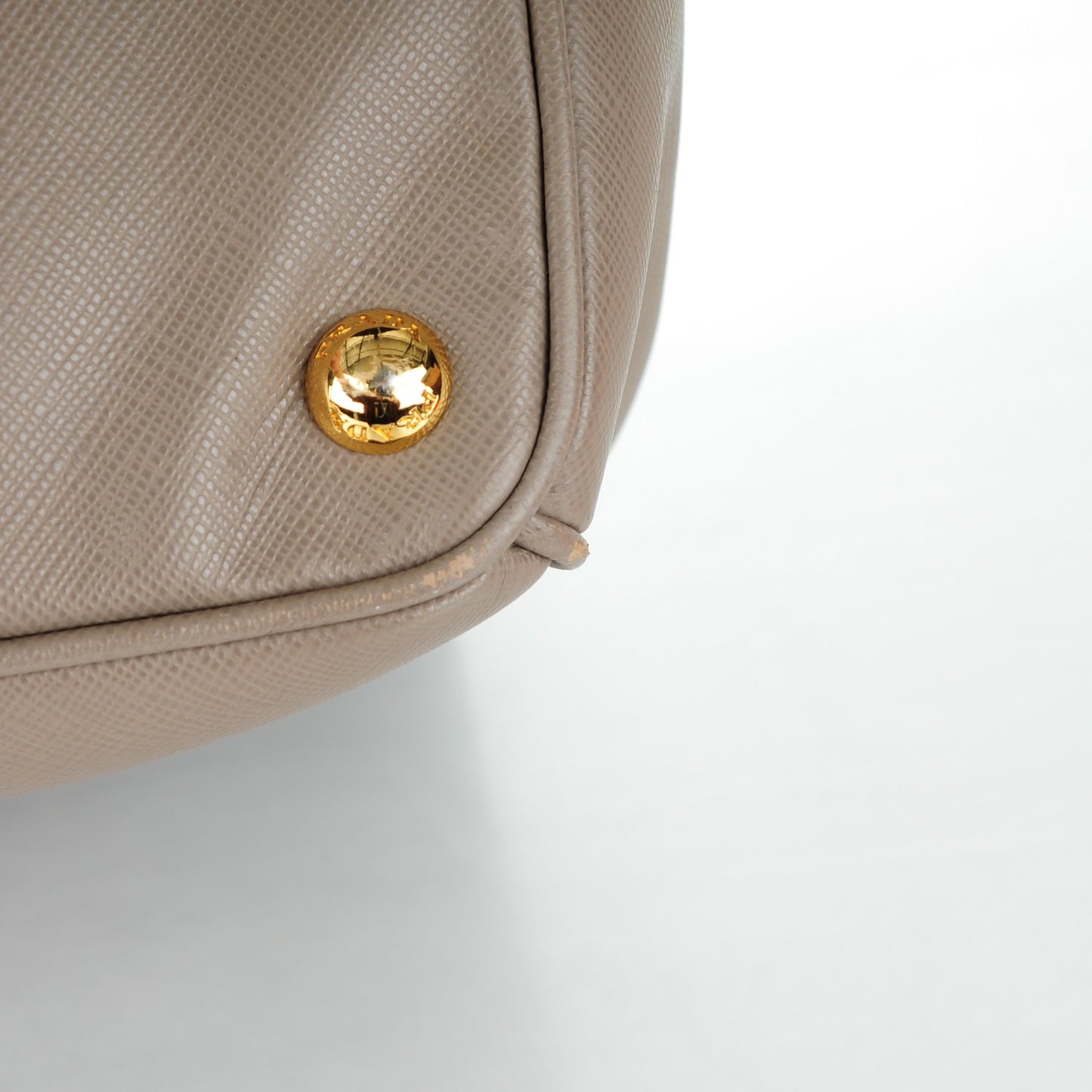 Saffiano Large Galleria Double Zip Tote Argilla