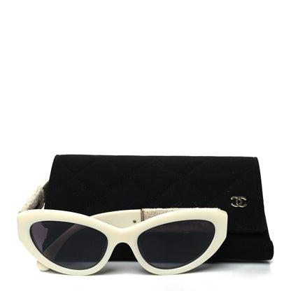 Chanel Acetate Tweed Wool CC Chain Sunglasses 5513-A White 9 of 9