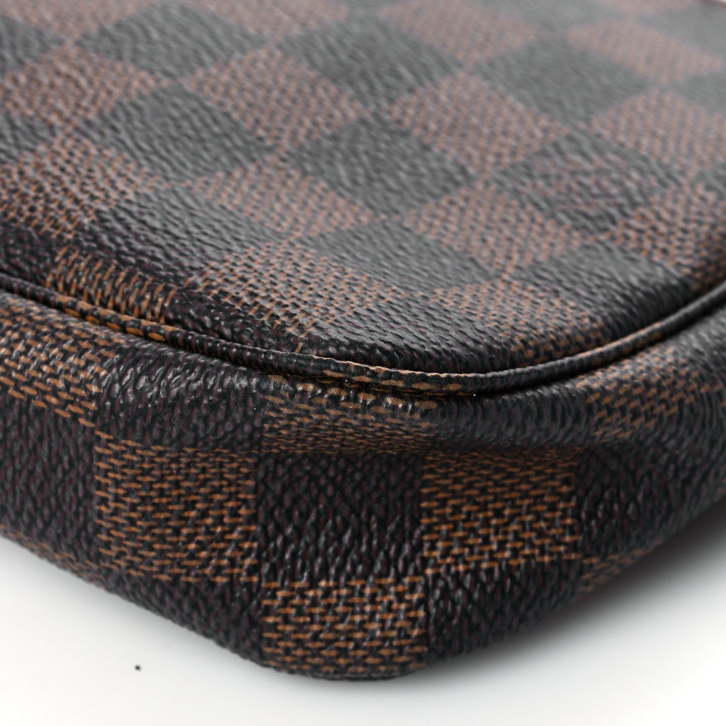 Damier Ebene Pochette Accessories