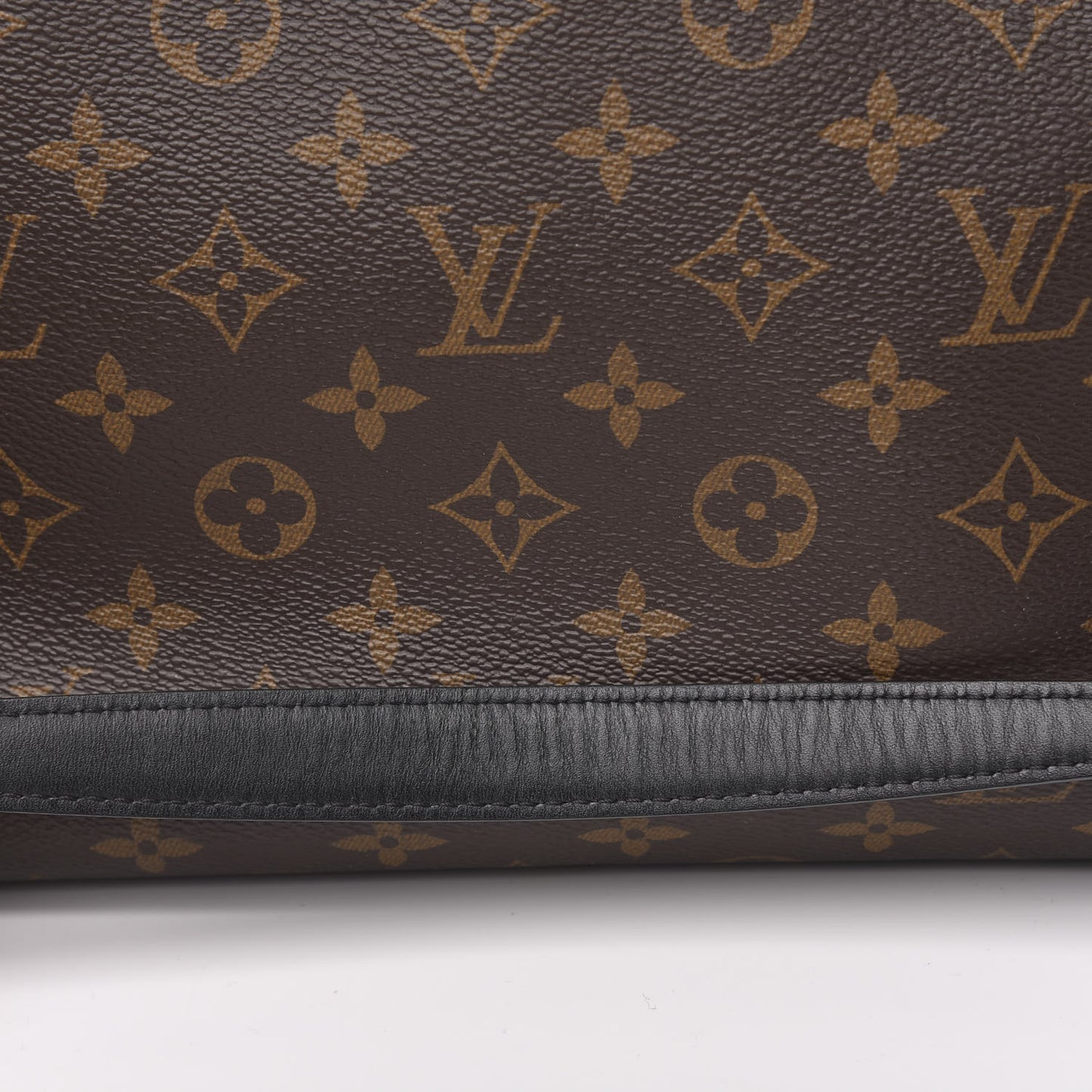 Monogram Surene MM Black