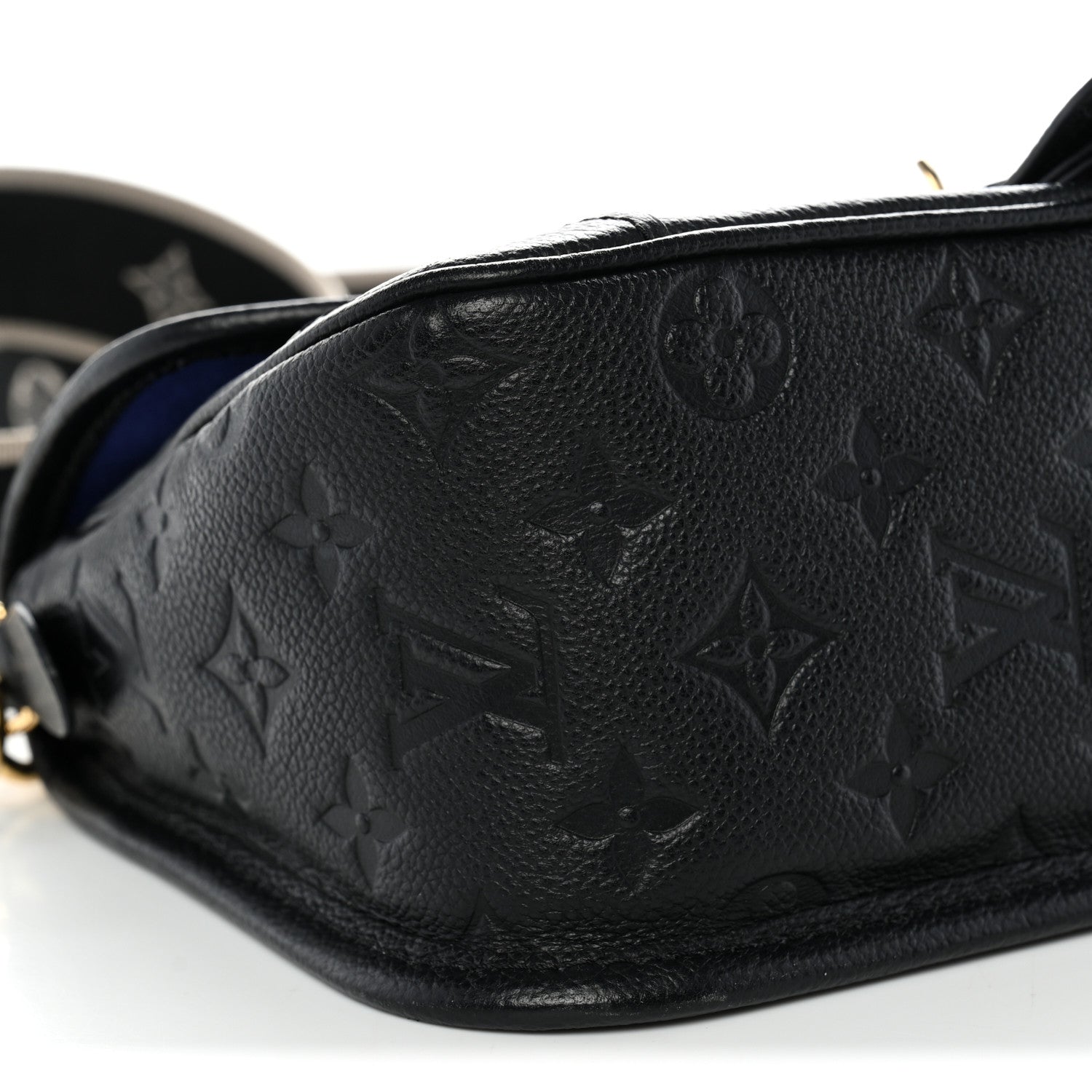 Louis Vuitton Empreinte Monogram Giant Diane Black 8 of 9