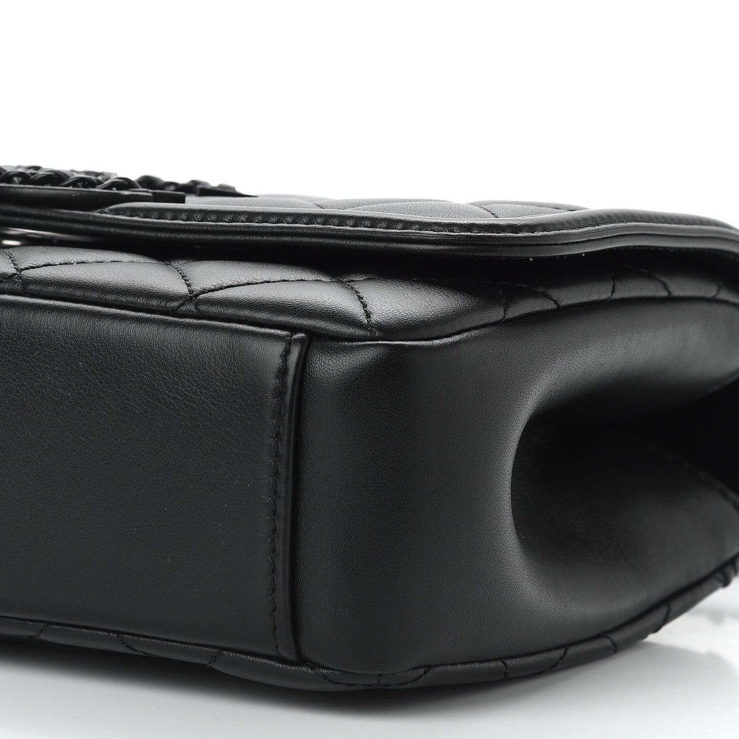 Lambskin Quilted Small CC Filigree Flap Black