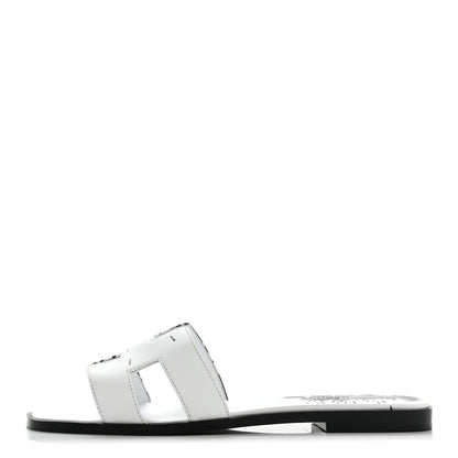 Hermes Calfskin Peinture Fraiche Oran Sandals 38 White Black 1 of 8