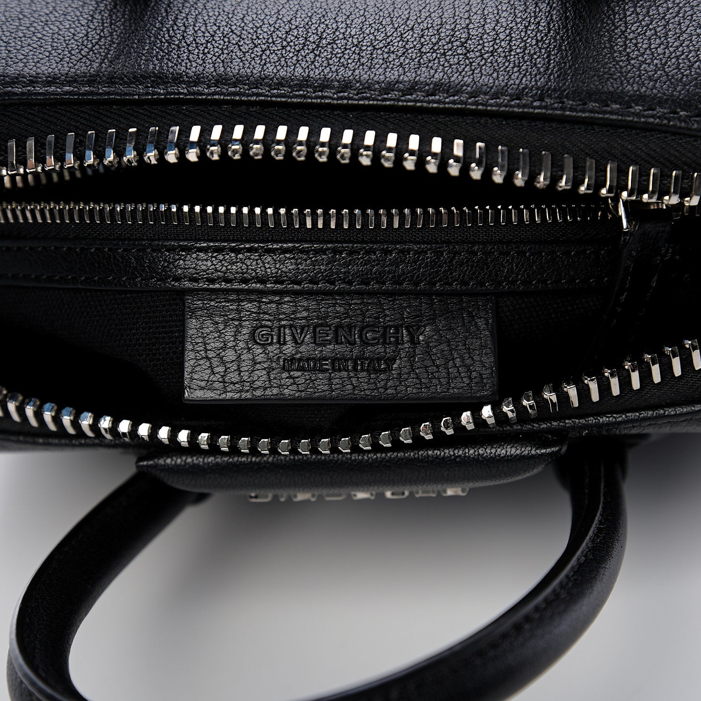 Sugar Goatskin Mini Antigona Black
