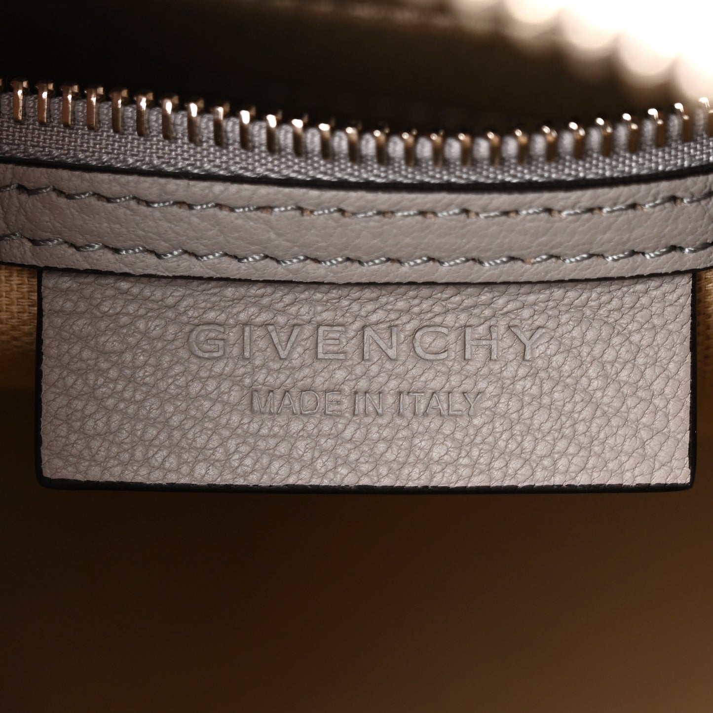 Sugar Goatskin Mini Antigona Pearl Grey