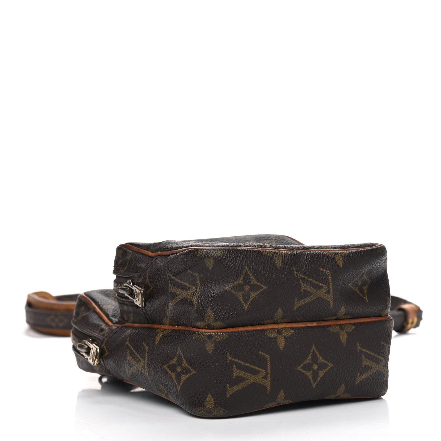 Louis Vuitton Monogram Amazone PM 3 of 23