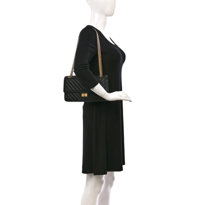 Chanel Sheepskin Chevron Quilted 2.55 Reissue 225 Flap Black 2 of 9