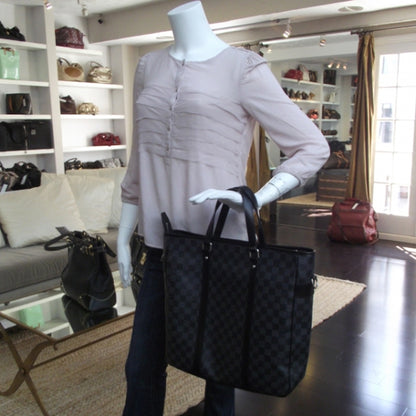 Louis Vuitton Damier Graphite Tadao 2 of 9