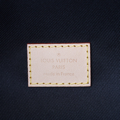 Louis Vuitton Monogram Bumbag 6 of 9