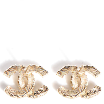 Chanel Enamel CC Baroque Earrings Black Gold 3 of 4