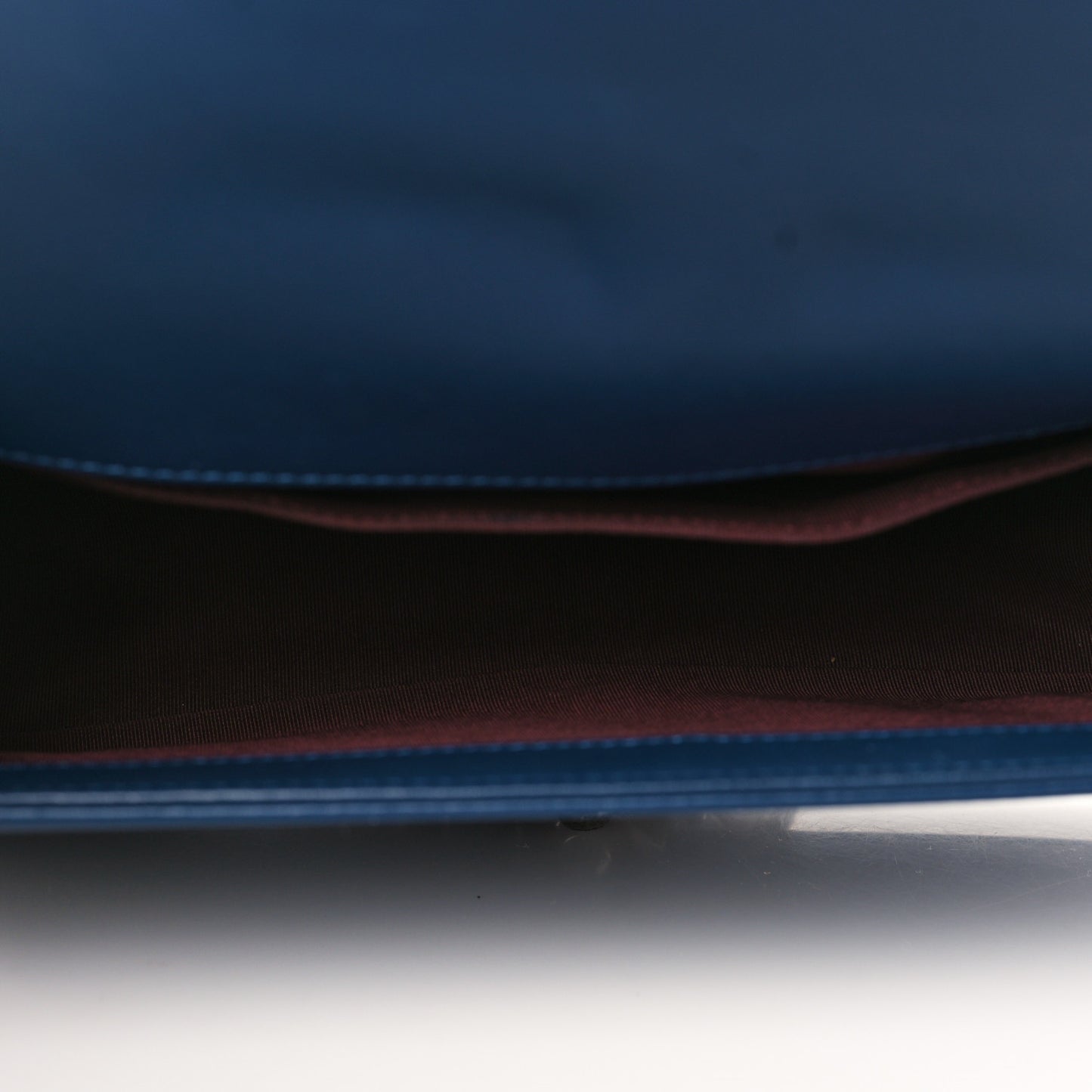 Wrinkled Lambskin Chevron Quilted Medium Boy Flap Navy