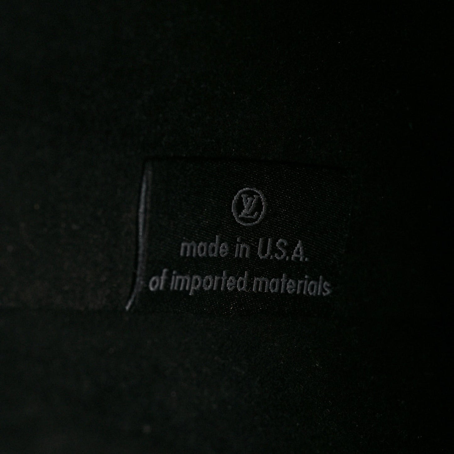 Reverse Monogram Pochette Metis