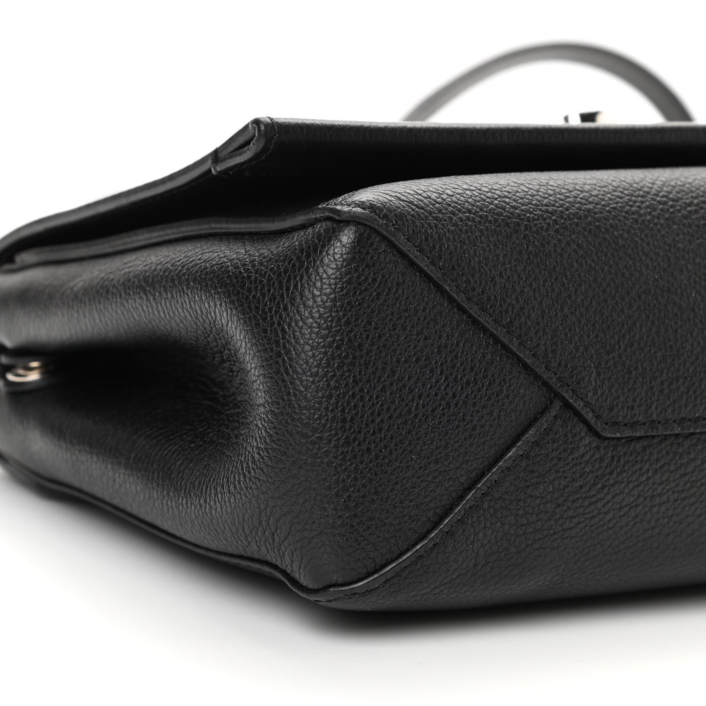Calfskin Lockme II Chain Bag BB Black