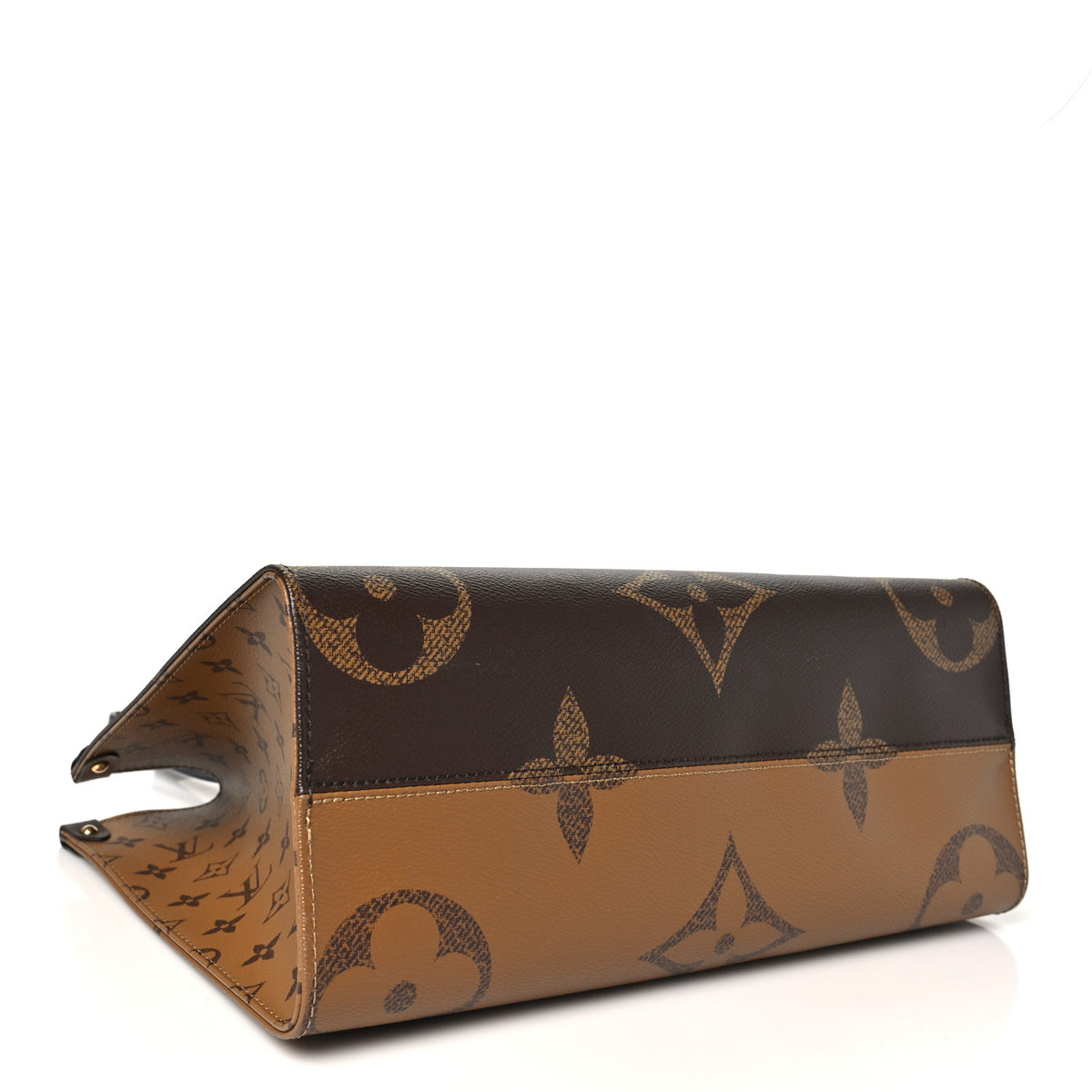 Reverse Monogram Giant Onthego MM