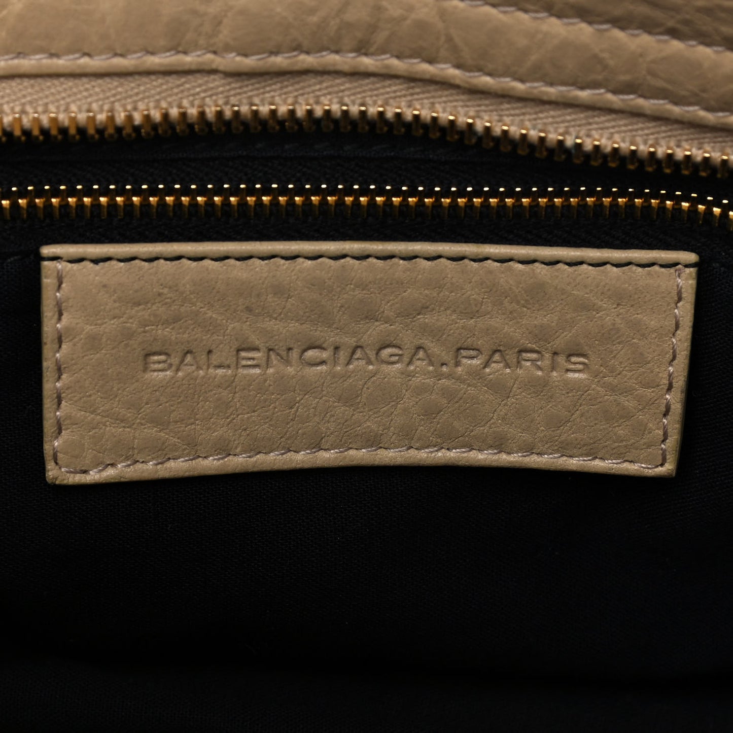 Agneau Giant 12 Gold Hardware City Dune