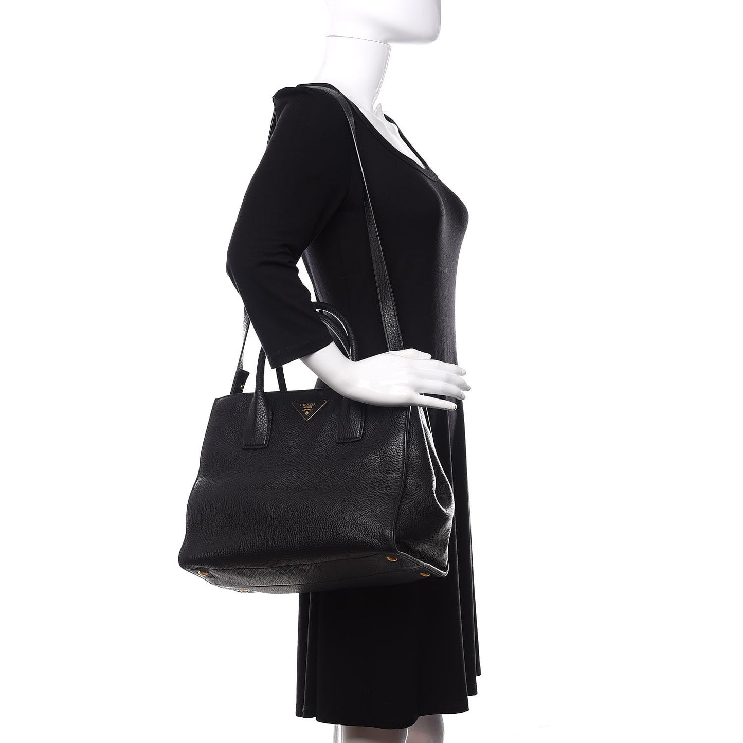 Vitello Daino Tote Black