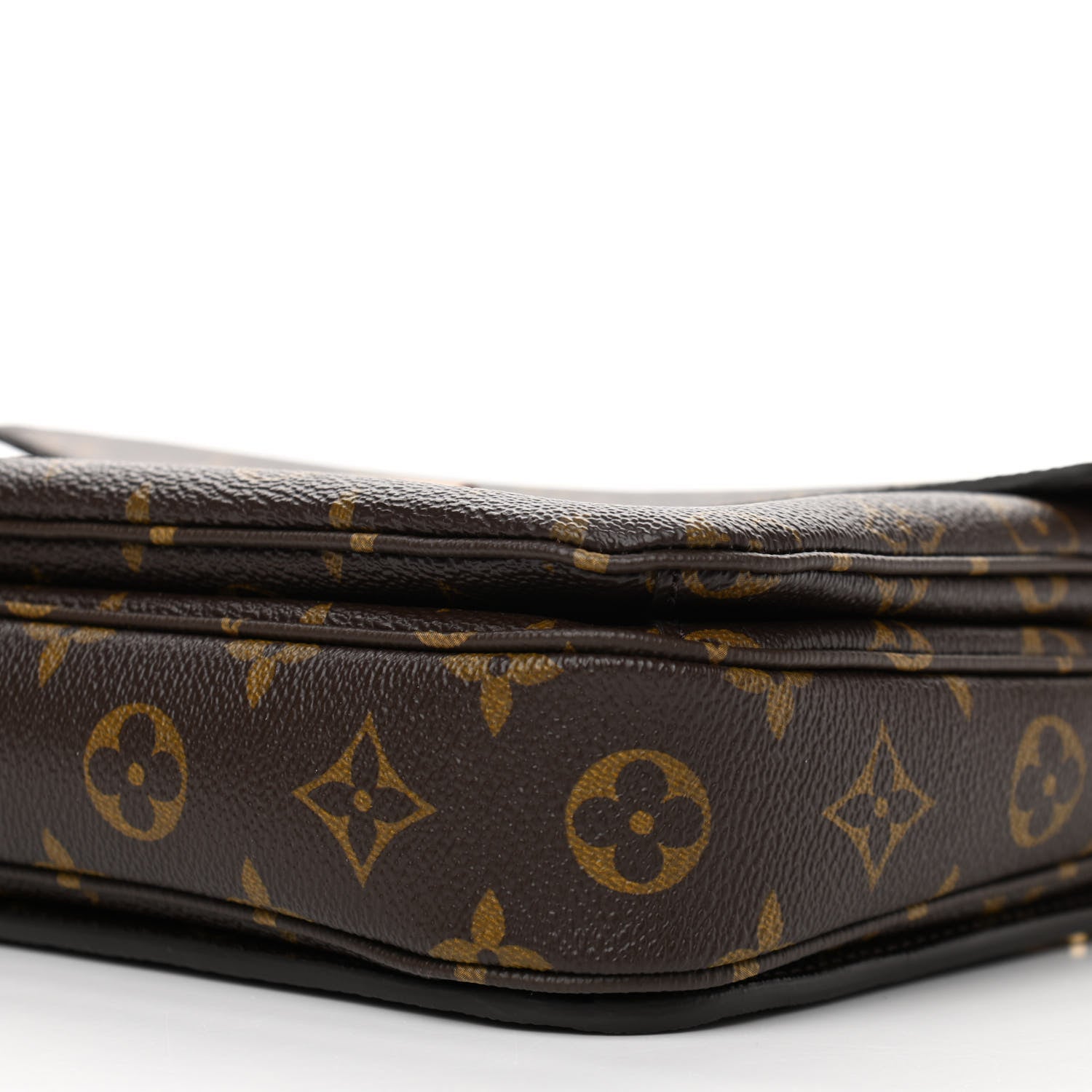 Louis Vuitton Monogram Pochette Metis 9 of 10