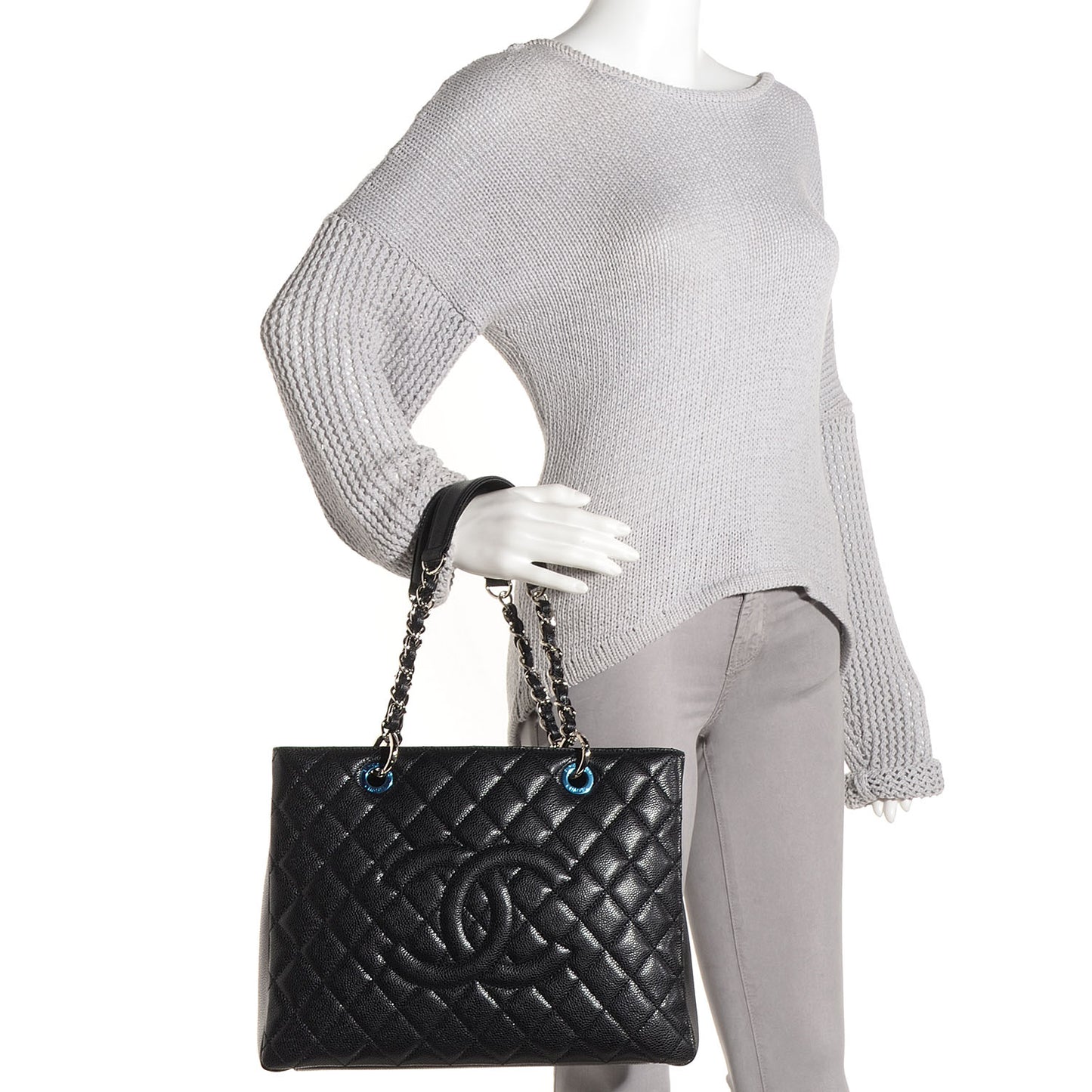 Caviar Grand Shopping Tote GST Black