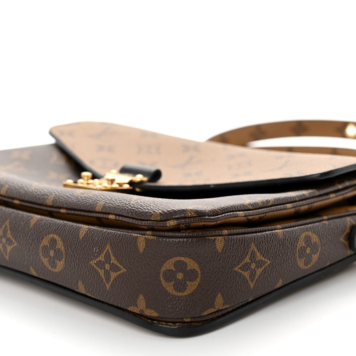 Reverse Monogram Pochette Metis