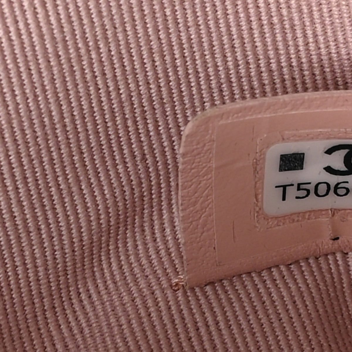 Quilted Chanel 19 Zip Card Holder Wallet Light Pink