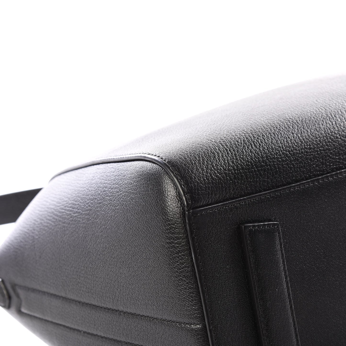 Sugar Goatskin Medium Antigona Black