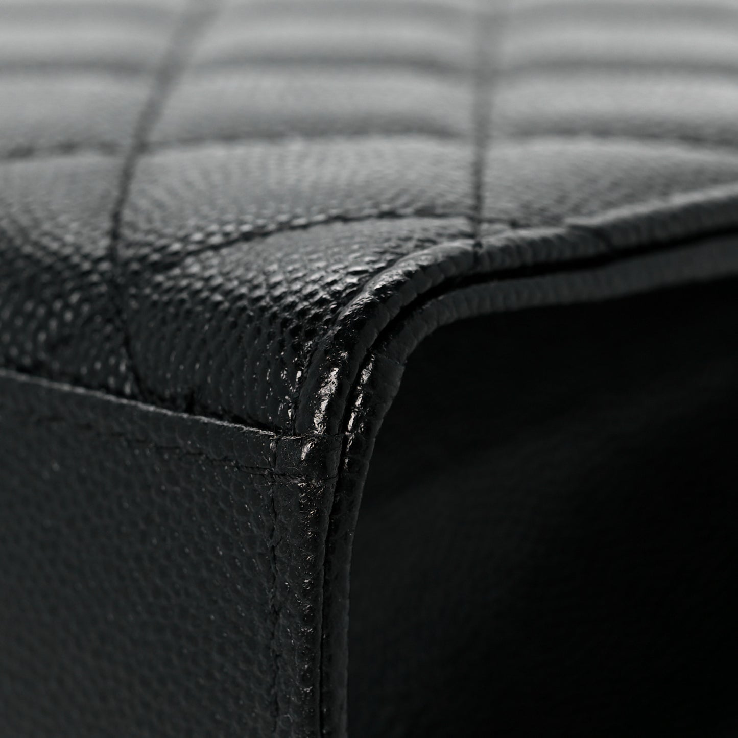 Caviar Quilted Classic Phone Holder Black