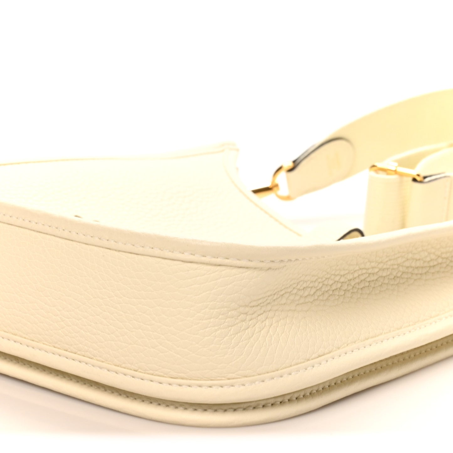 Taurillon Clemence Evelyne 23 Poche III Cream