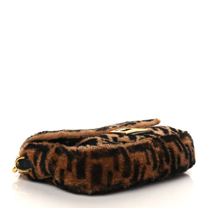 Fendi Shearling Vitello Dolce Macro FF 1974 Baguette Tobacco Black 4 of 6