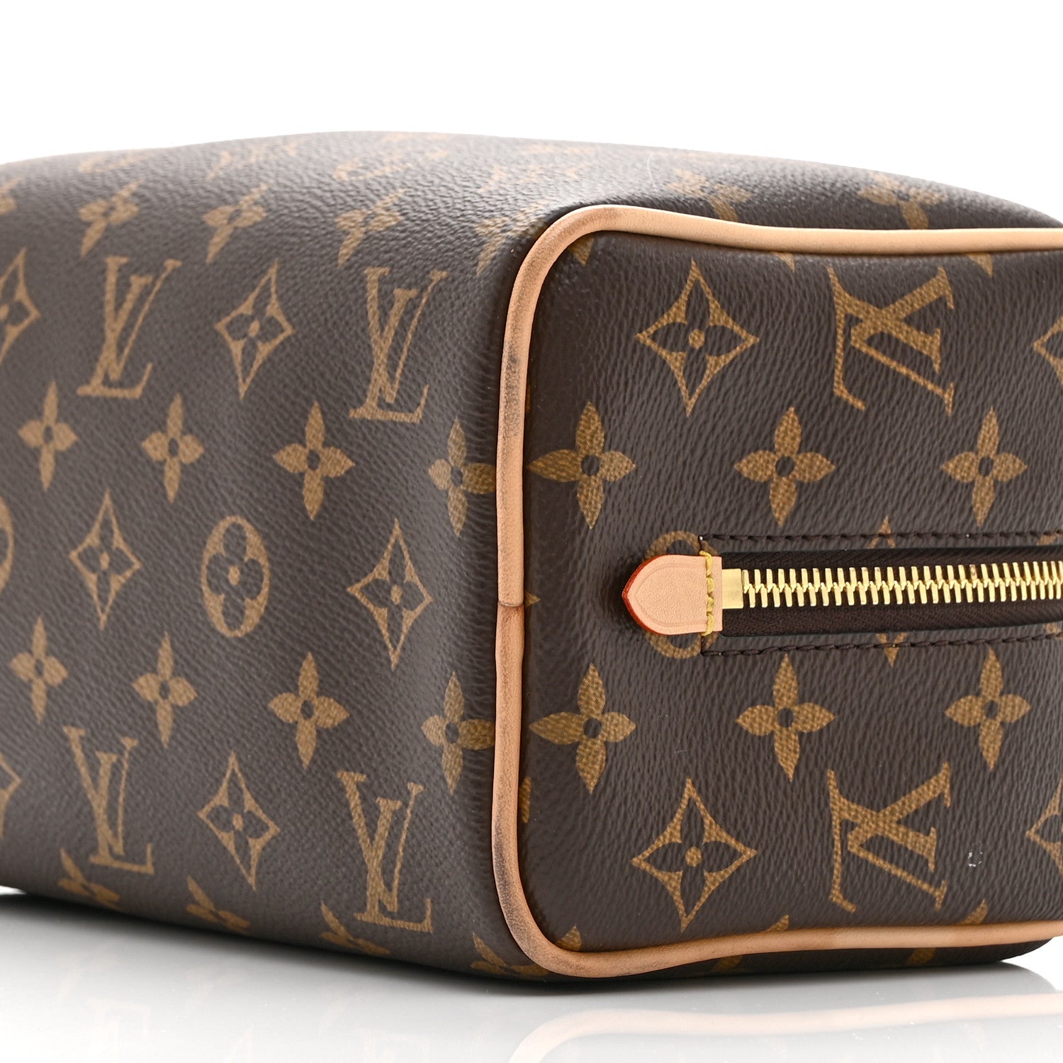 Louis Vuitton Monogram Locker Dopp Kit Toilet Pouch 1765404