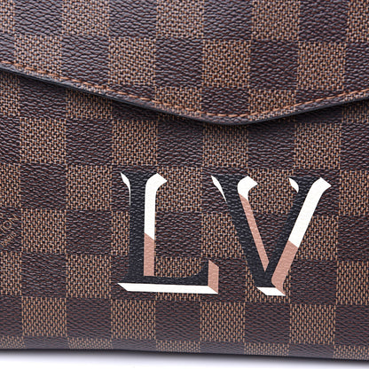 Louis Vuitton Damier Ebene Beaubourg MM 9 of 9