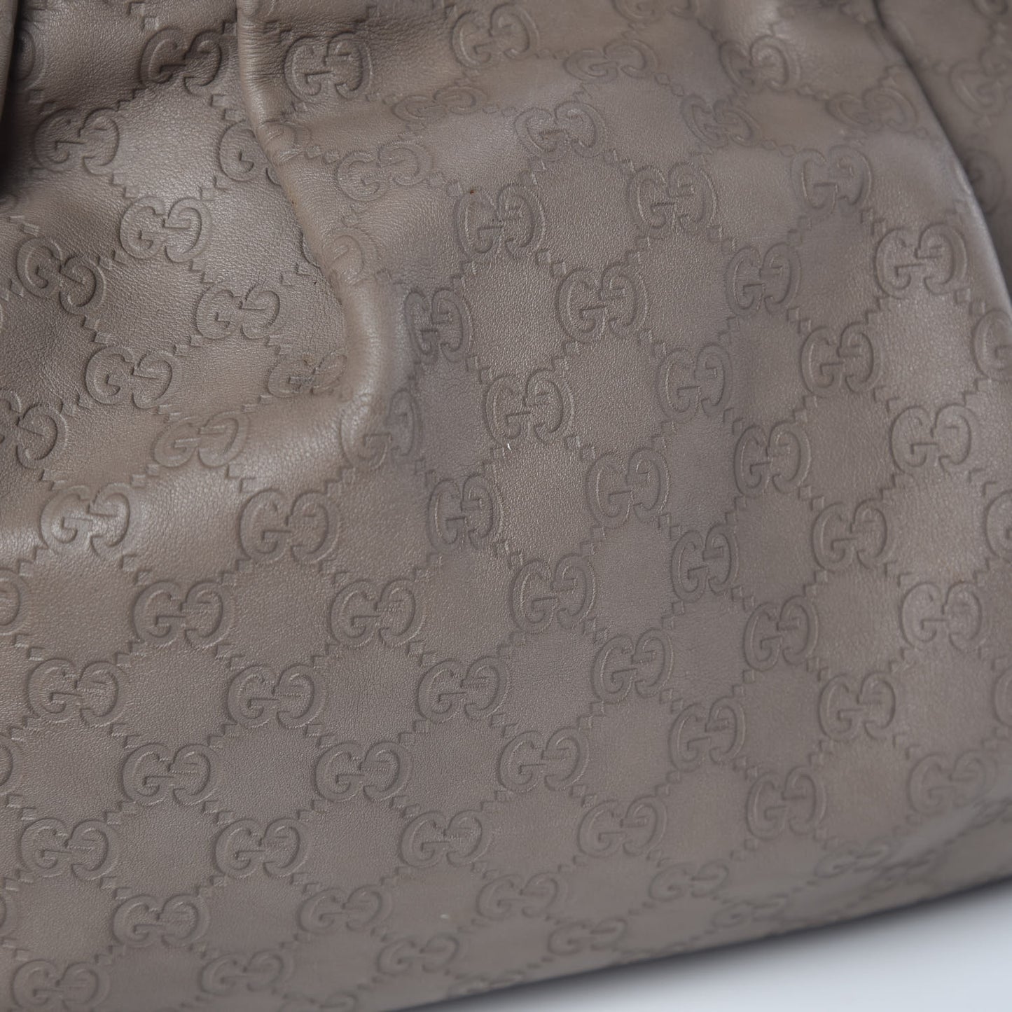 Guccissima Medium Sukey Tote Taupe