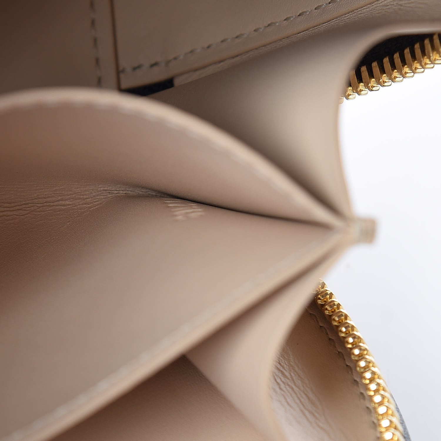 Louis Vuitton Reverse Monogram Mini Boite Chapeau 7 of 8