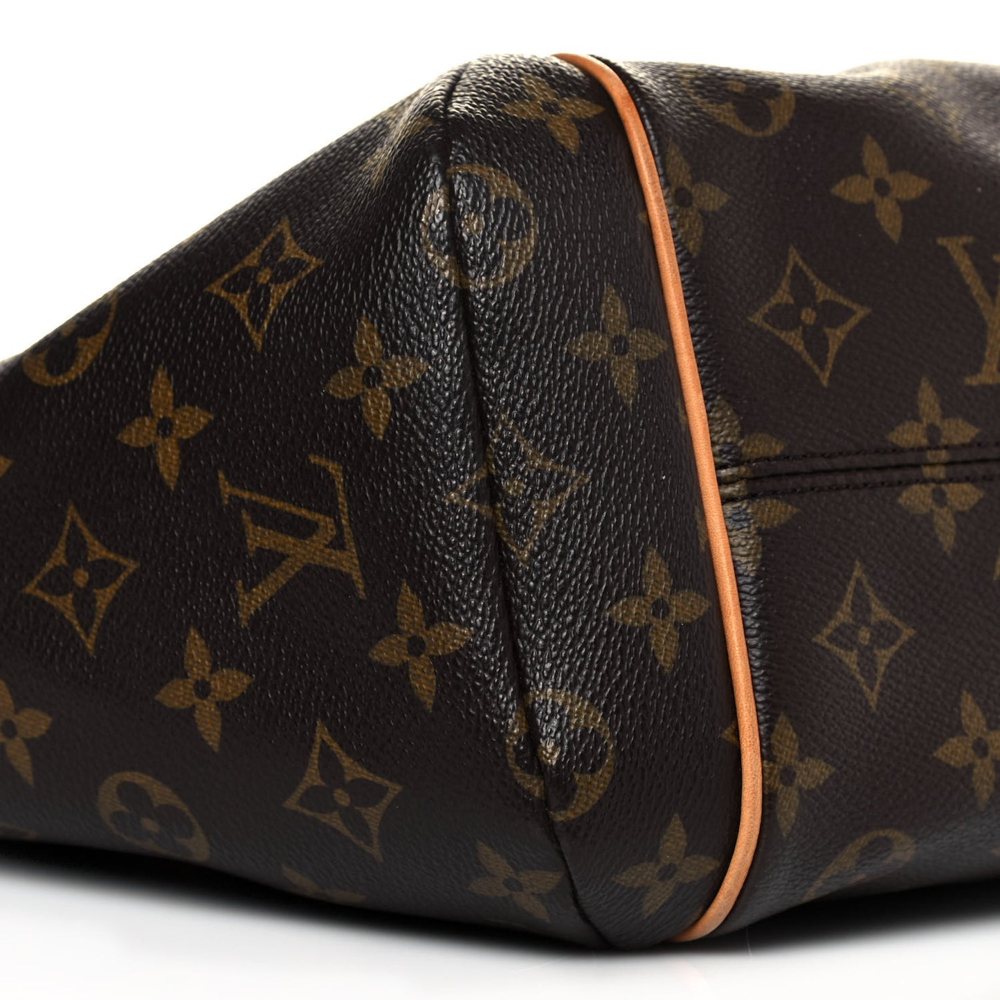 Monogram Totally PM