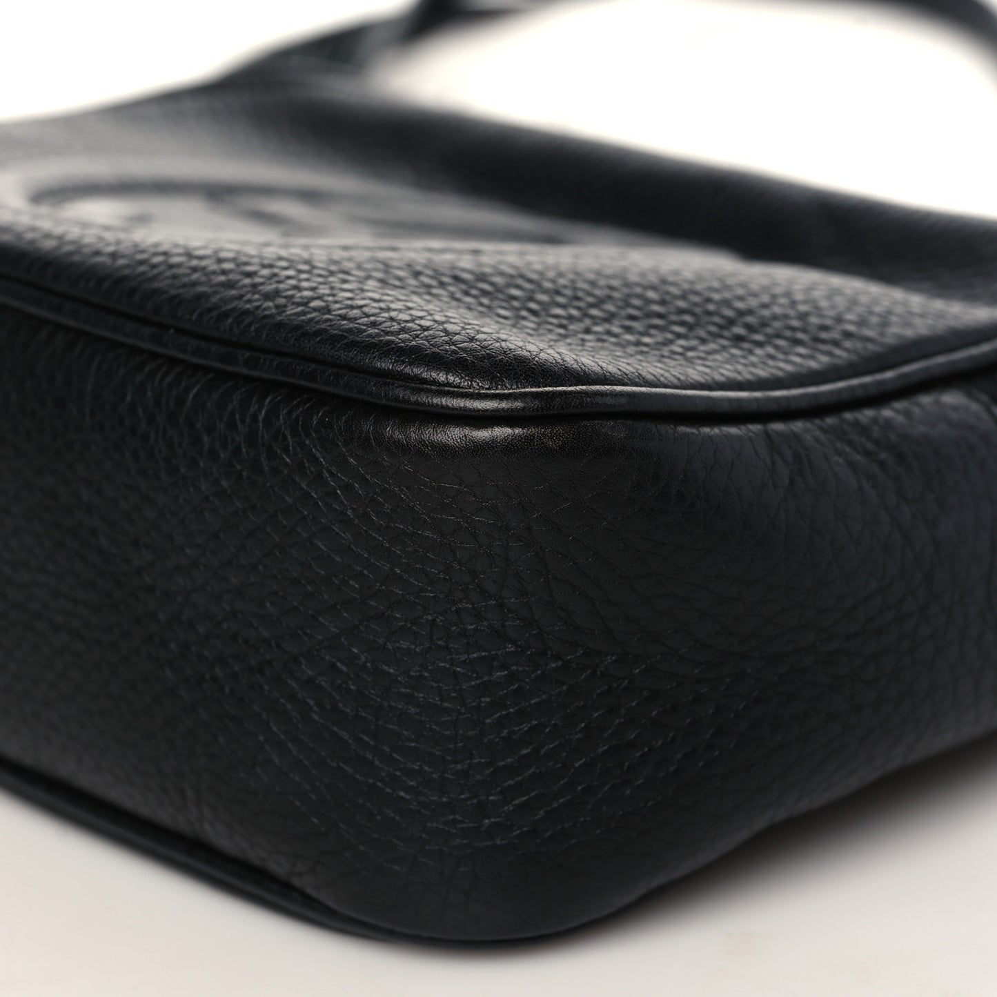 Pebbled Calfskin Small Soho Disco Bag Black