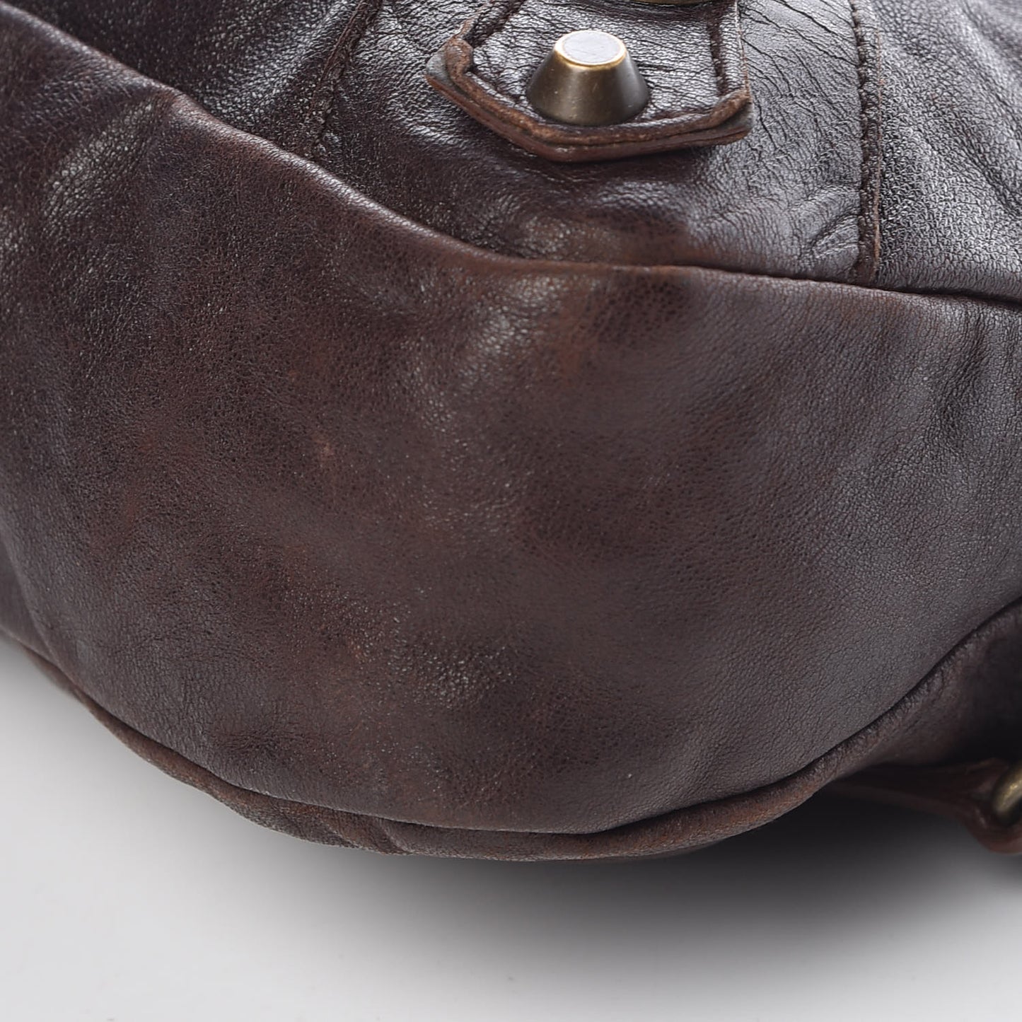 Agneau Classic Hardware First Chocolate