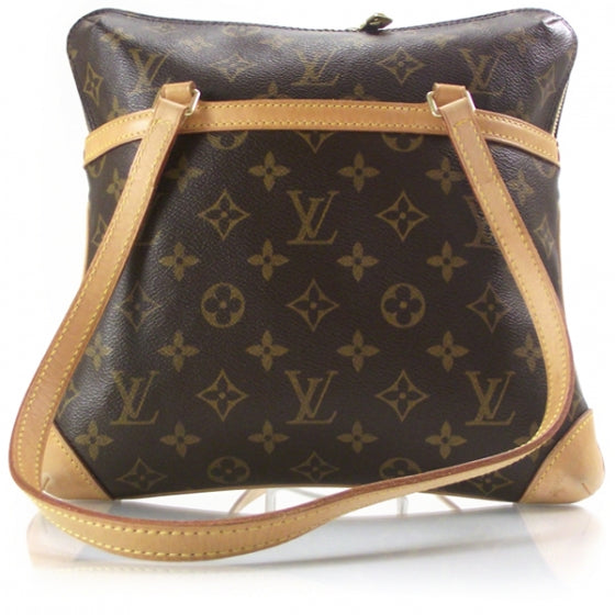 Monogram Sac Coussin GM