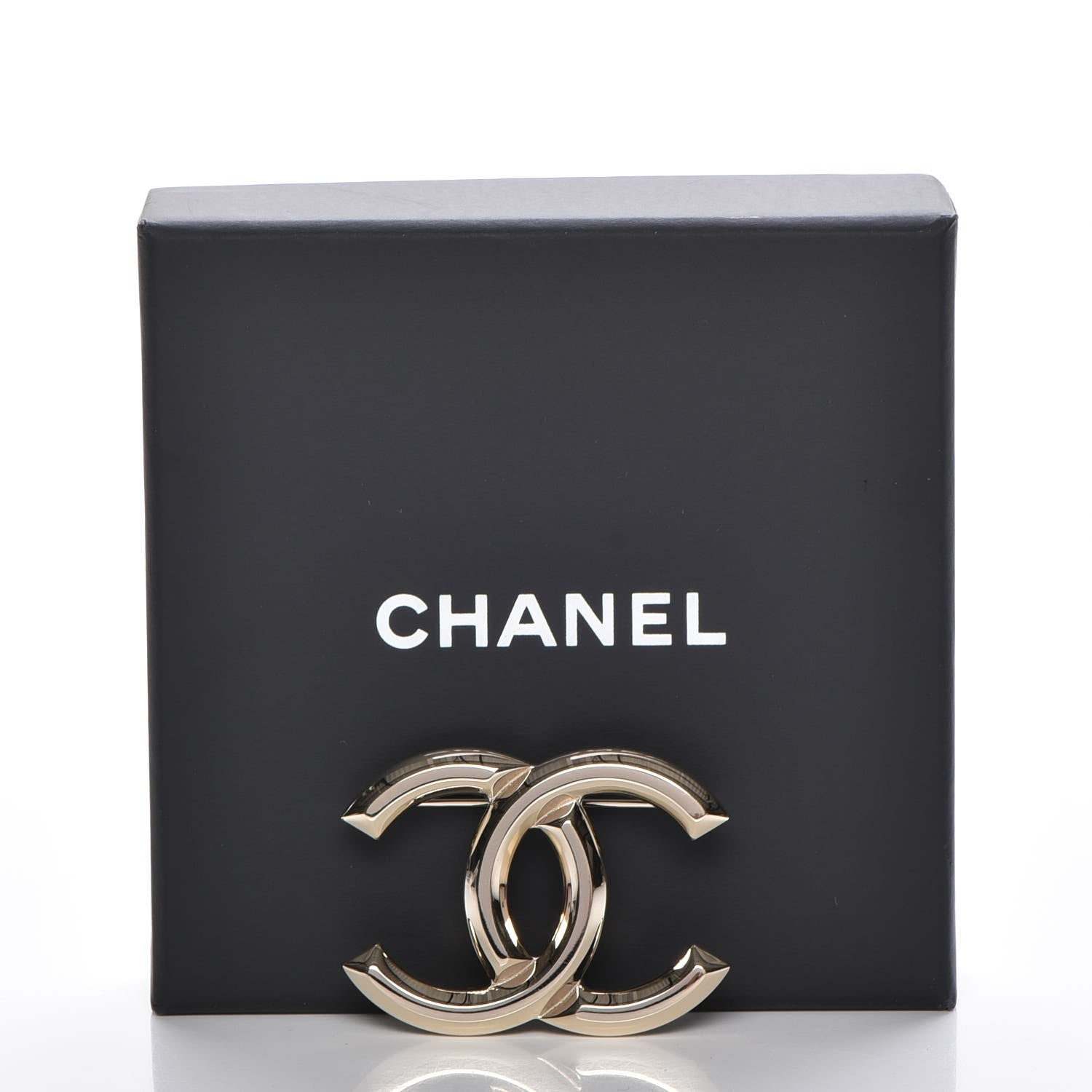 Chanel Metal CC Brooch Gold 5 of 5