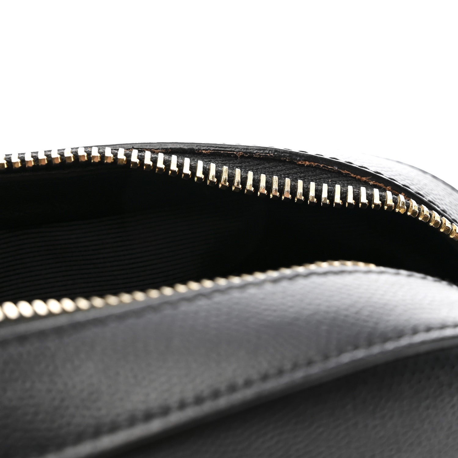 Saint Laurent Grain De Poudre Medium Classic Monogram Camera Bag Black 12 of 13
